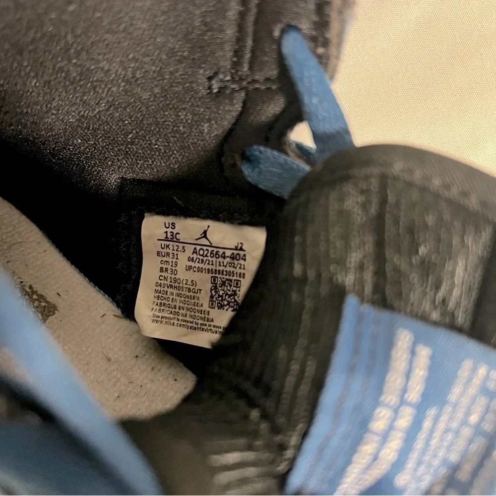 Jordan Air 1 Retro High OG (PS) 13c ‘Dark Marina Blue' Blk/Wht AQ2665-404 EUC